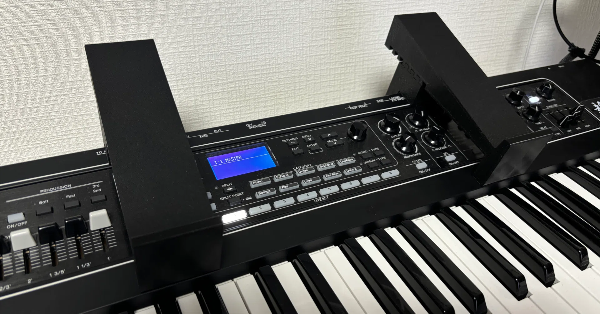 キーボードスタンド on キーボード｜しんちゃん社長@株式会社マイカ