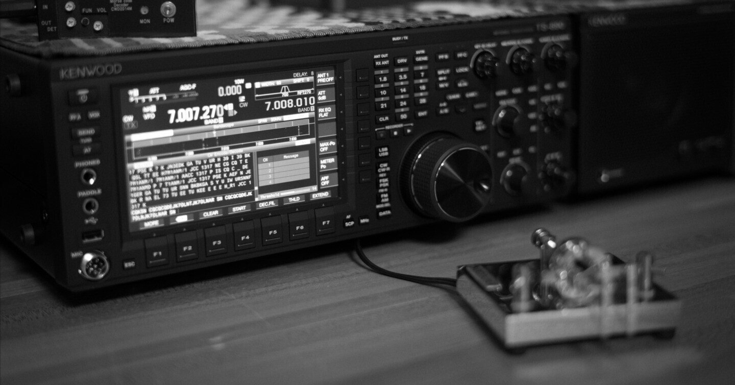 TS-890S＋純正スピーカーSP-890 TS-890S＋純正スピーカーSP-890 オプション | TS-890シリーズ | HF