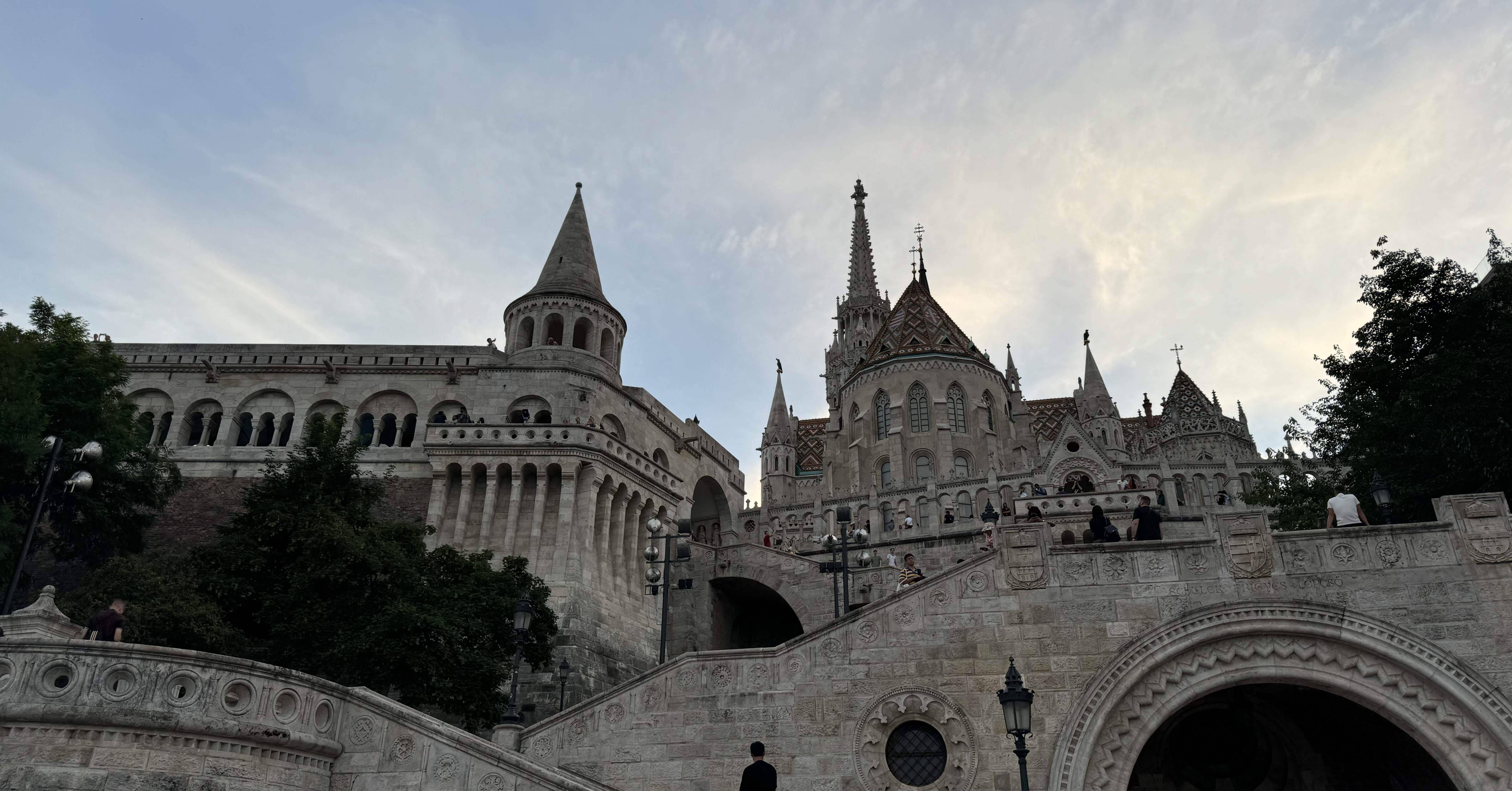 ハンガリー旅行⑬漁夫の砦で夜景が見たかったけど。｜jun_travel