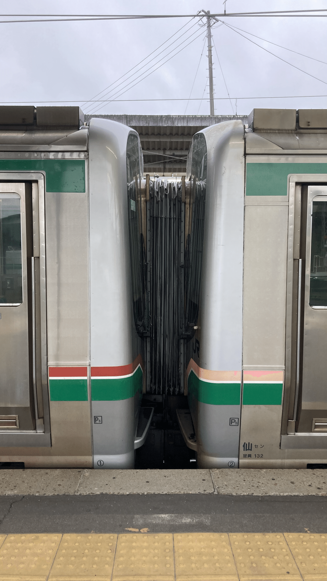 【現状品】鉄道 行先板 サボ 黒磯 郡山 仙台 国鉄 JR 行先標 東北本線 ☆ 東北本線 サボ 2枚 仙台 福島 黒磯 ☆ 現状品鉄道 行先板 サボ