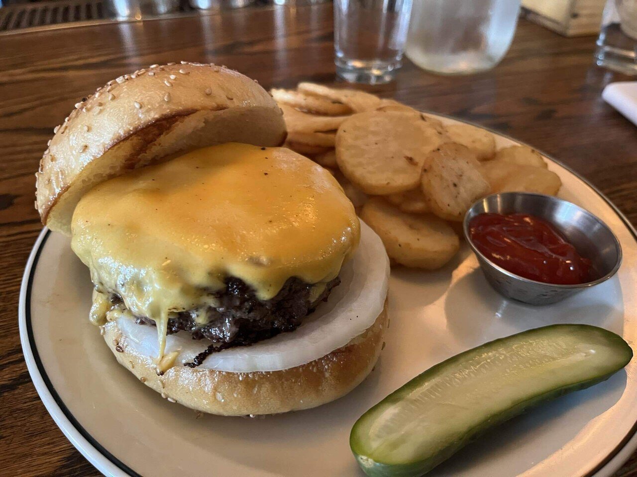 ニューヨークで美味しいハンバーガーを求めて。｜クララ｜旅のキロク