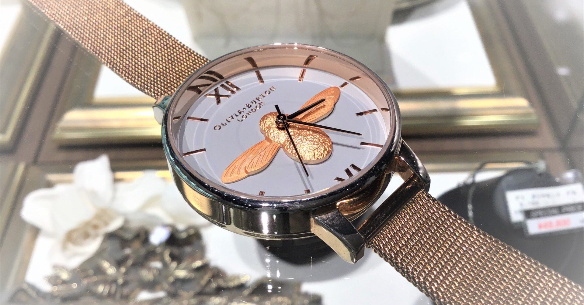 オリビアバートン（olivia Burton）の電池交換、修理などの値段は