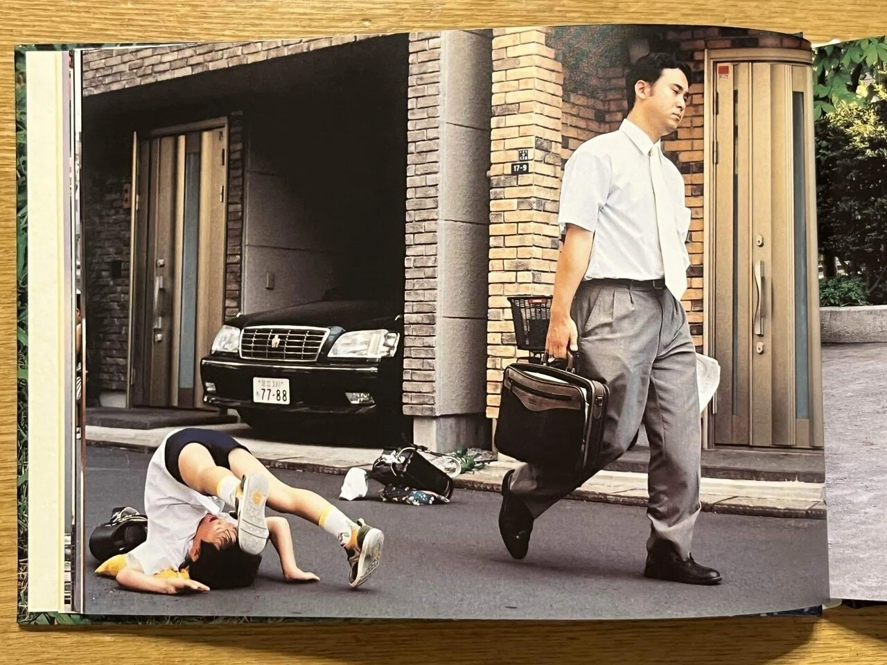 写真は楽しい」と思わせてくれる写真集『うめめ』｜倉本シオ