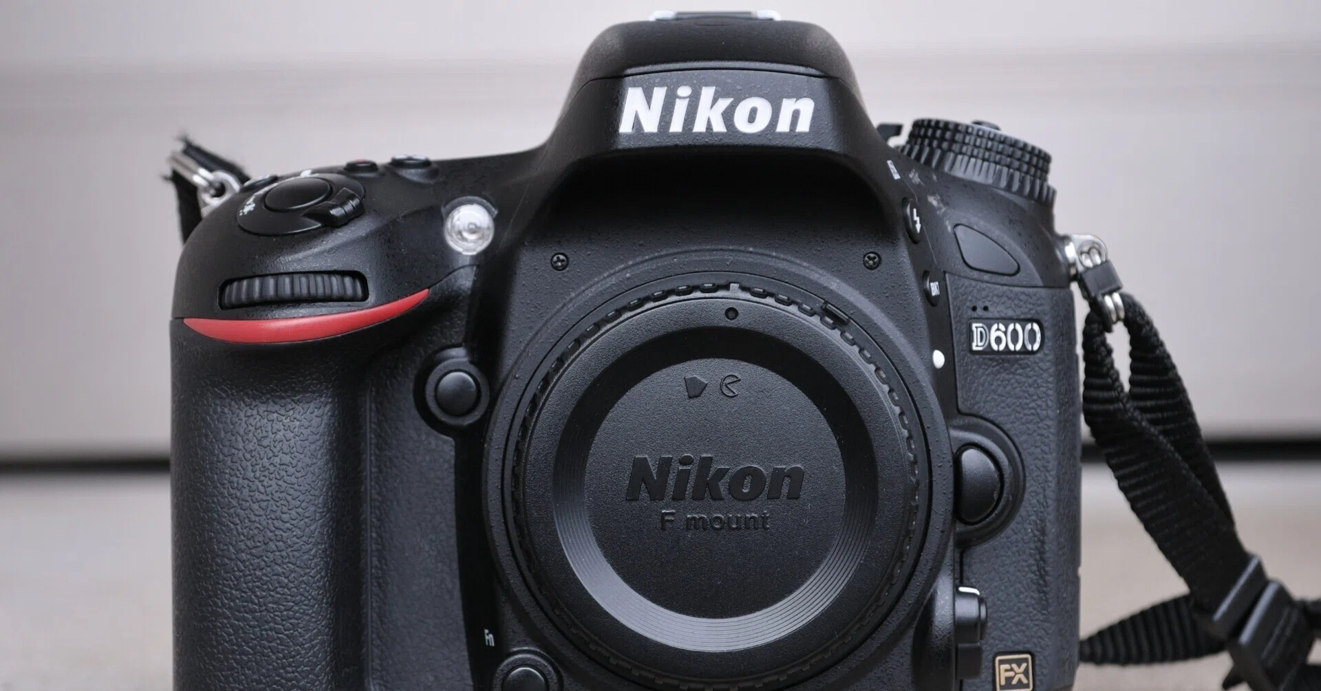 Nikon D600 ニコン デジタル一眼レフ カメラ ボディ 中古 N10857983