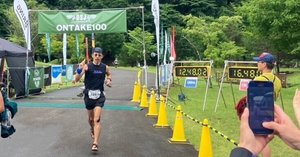 【中古】 １００キロマラソン参戦記 サロマニア/新風舎/やすだすぎお ONTAKE100 2024 100kmサブ13の巻（後編）｜chel_4