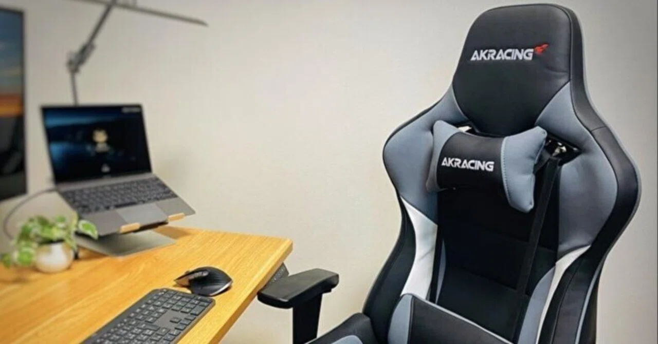 AKRacing Pro-X V2 レビュー。極上の座り心地。女性の身長でもOK。PU 
