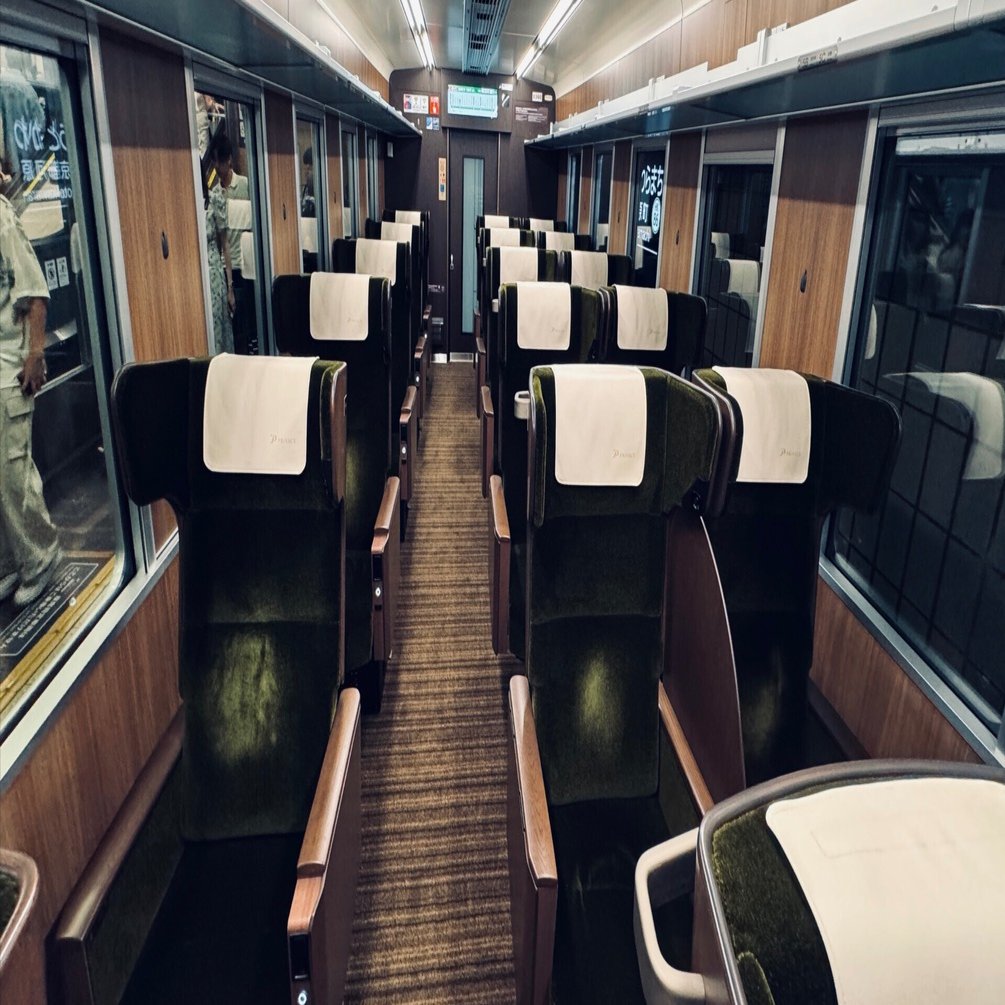 のんびり鉄道#06｜阪急特急PRIVACEでのんびり京都へ行きましょう！｜駄以介