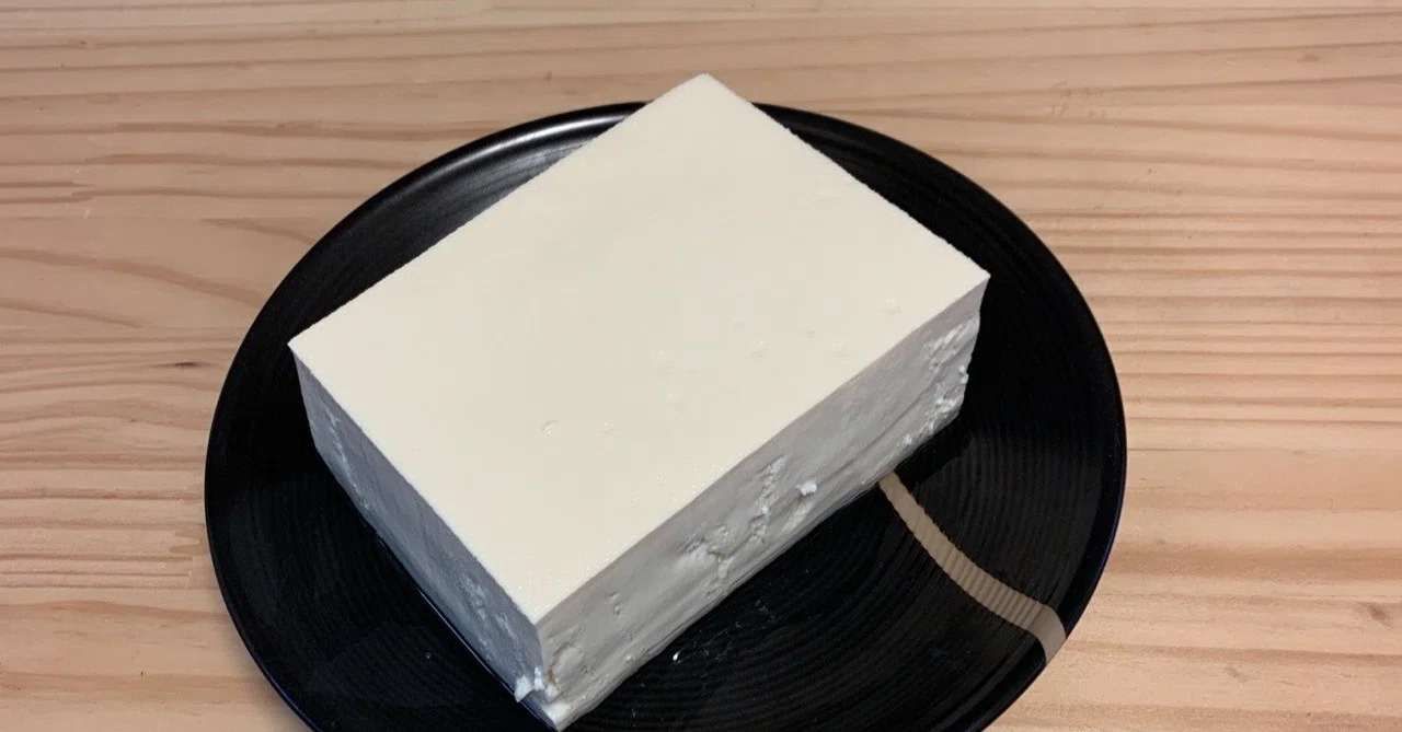 長年探してきた、ラク技「お豆腐カット方法」をついに発見 ♪｜ゆみ