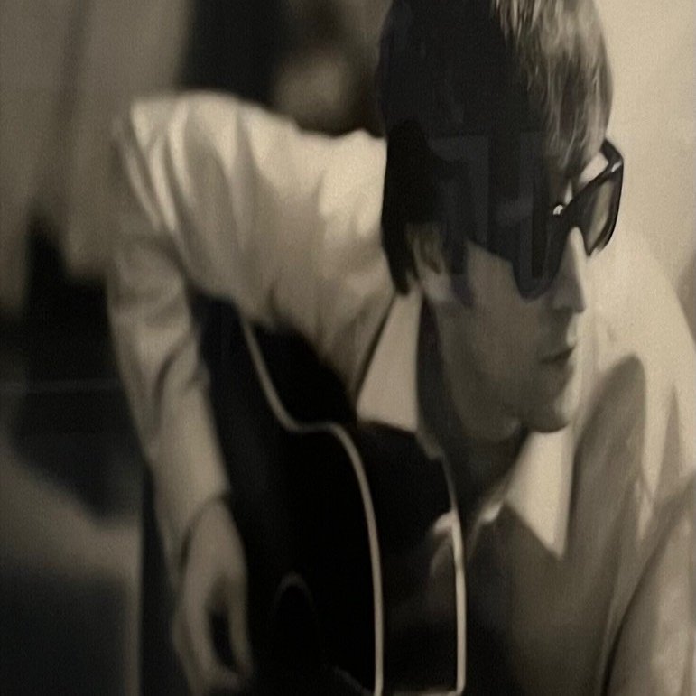 ポール・マッカートニー写真展』〜美しくも残酷な記録：ポールが捉えた