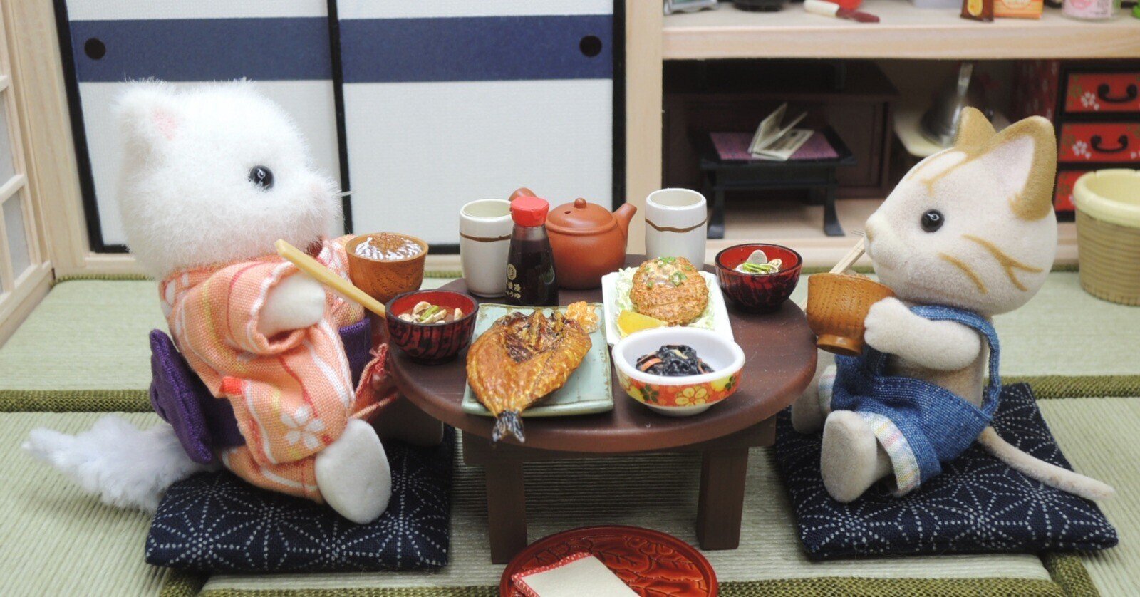 ミニチュアバスルーム　ジオラマ　猫つき ガラス細工 犬 猫 ミニチュア ジオラマ 2個 ym1-2326