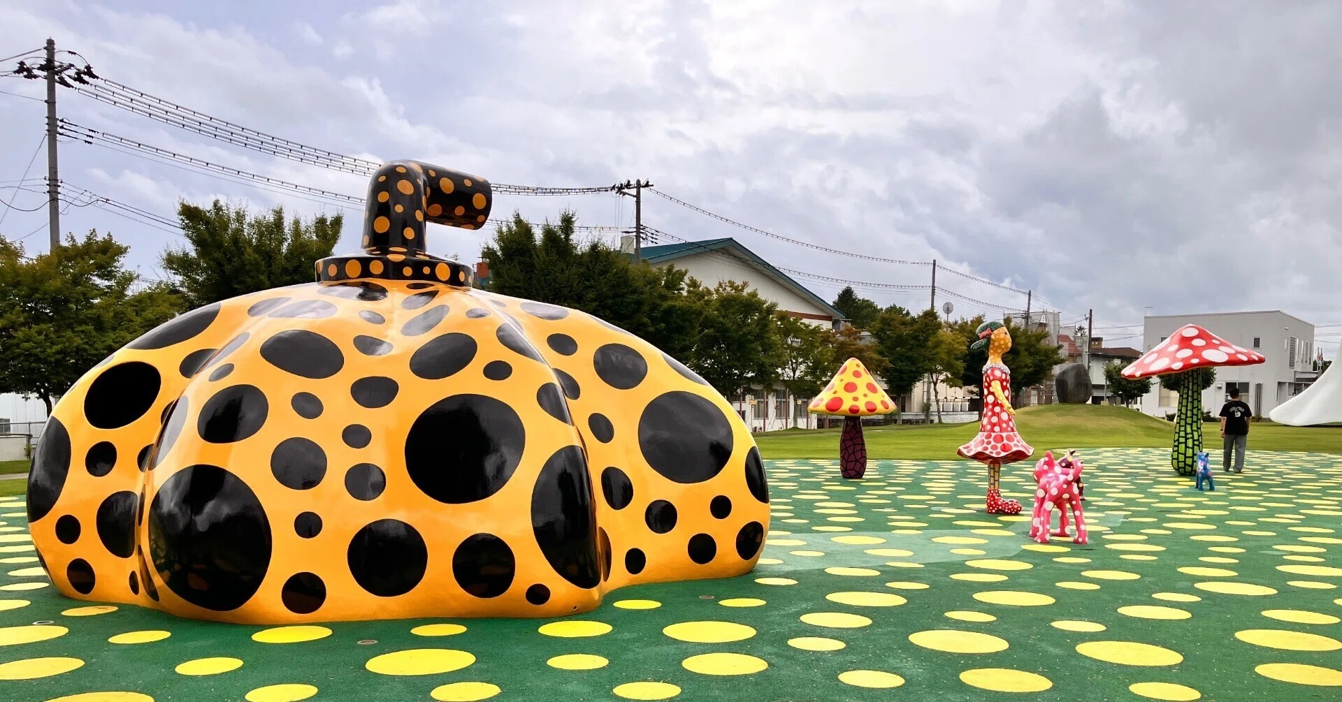 青森がっつり建築さんぽ 十和田・八戸編【建築巡礼09】｜Shu Shu