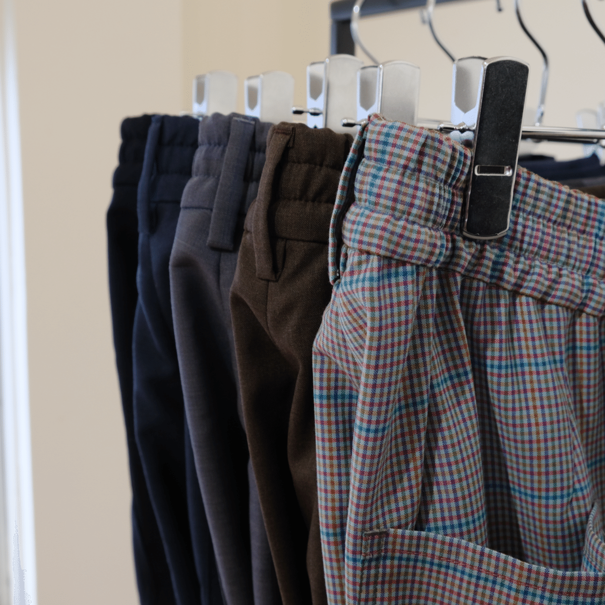 about “谷吹” 世界に一本のスラックス｜水岡