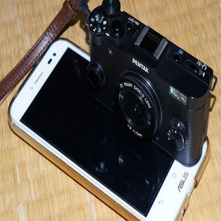 PENTAX Qであそぶ (PENTAX Q-S1 + 07 MOUNT SHIELD LENS)｜夢望庵 