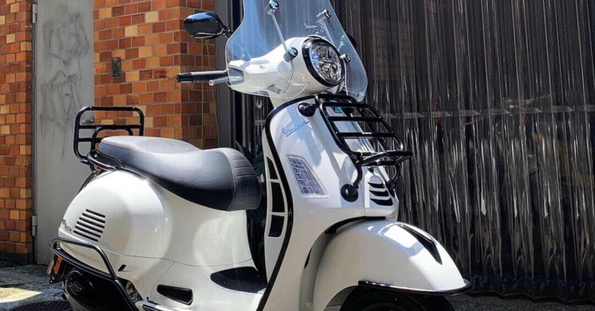 ほぼ未使用 綺麗 VESPA ベスパ GTV300 カスタムシート VESPA】新型GTV300 入荷しました！ ｜ ベスパ・モトグッツィの