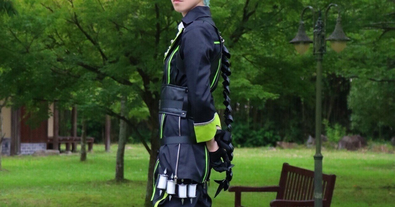 コス小物つくり / ツイステ / ディアソムニア寮服の背骨｜なご