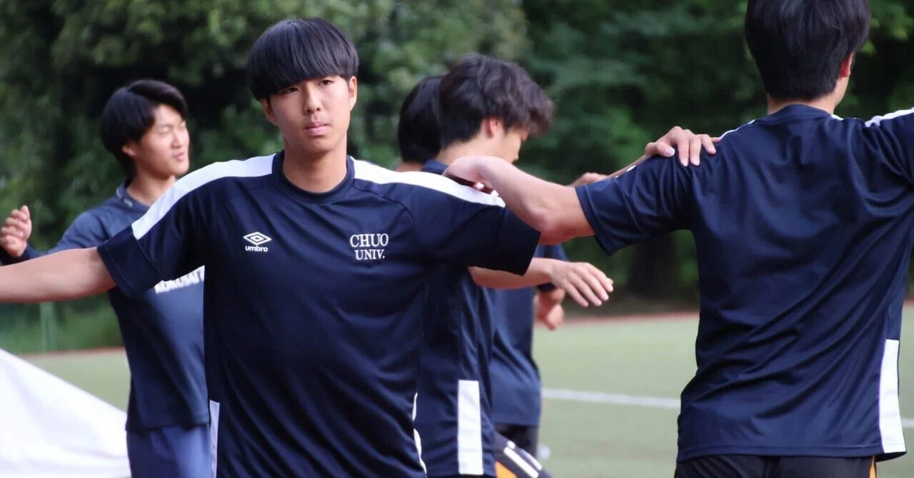 中央大学サッカーシャツumbro CHUO UNIV.