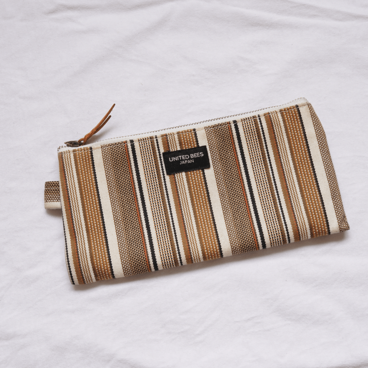 ユナイテッドビーズ ラダイト ボート ペンケース カフェラテ 廃盤