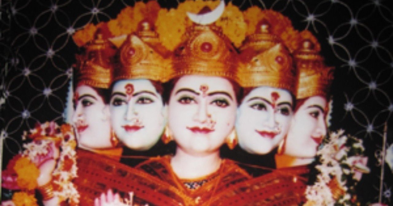 ガーヤトリー マントラ ラリータムビカ 後閑千鶴子 Lalitambika Chizuko Sivananda Yoga Teacher Note