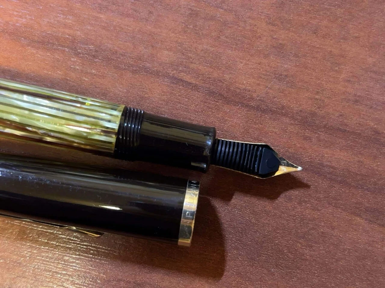 013FP-8】Pelikan 400NN(original) 茶縞 ソケットペン芯改修｜漂流物