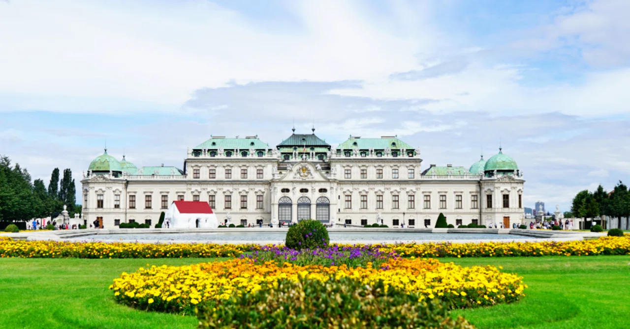 美しい庭園が広がるふたつの宮殿 シェーンブルン宮殿とヴェルヴェデーレ宮殿 オーストリア Shun Hazama Note 美しい庭園が広がるふたつの宮殿 シェーンブルン宮殿とヴェルヴェデーレ宮殿 オーストリア Shun Hazama Note