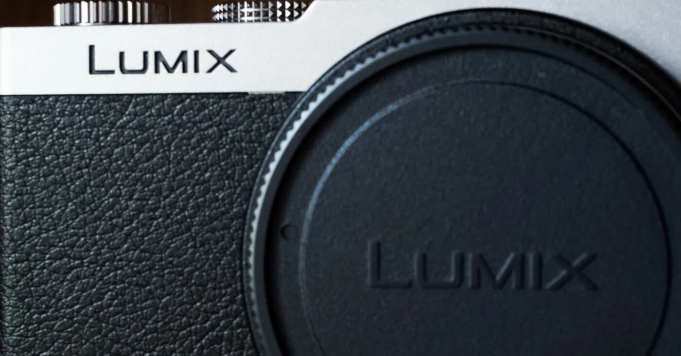 LUMIX S9用標準レンズはこれで！(コシナ Voigtlander Heliar Classic
