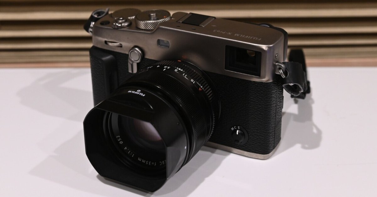 FUJIFILM X-PRO3 BLACK + xf23mmレンズ