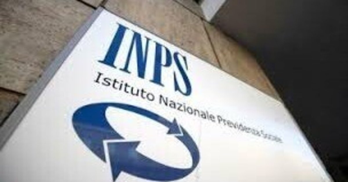 イタリアにおけるIRPEFとINPSとは｜オッティ (OTTI)