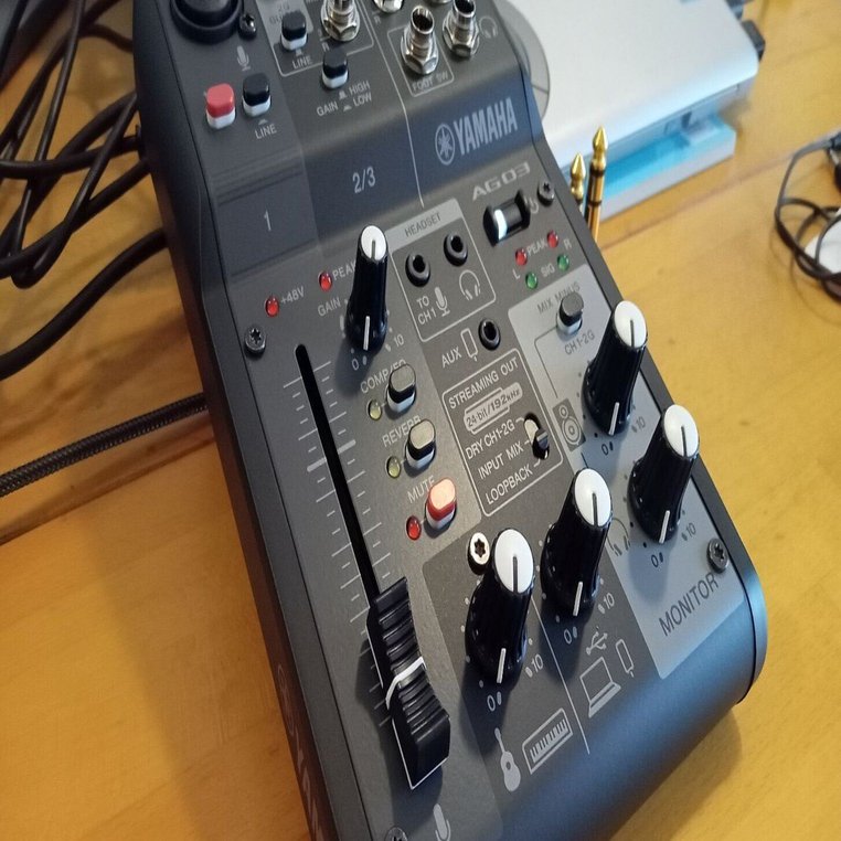 YAMAHA AG03 MK2 オーディオインターフェイス　ブラック ヤマハ | AG03MK2 - AG Series - 概要