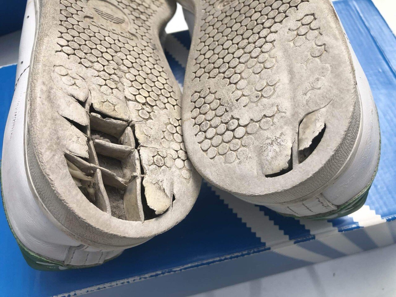 adidas Stan Smith、10足目を履き潰した件｜the3rdplace