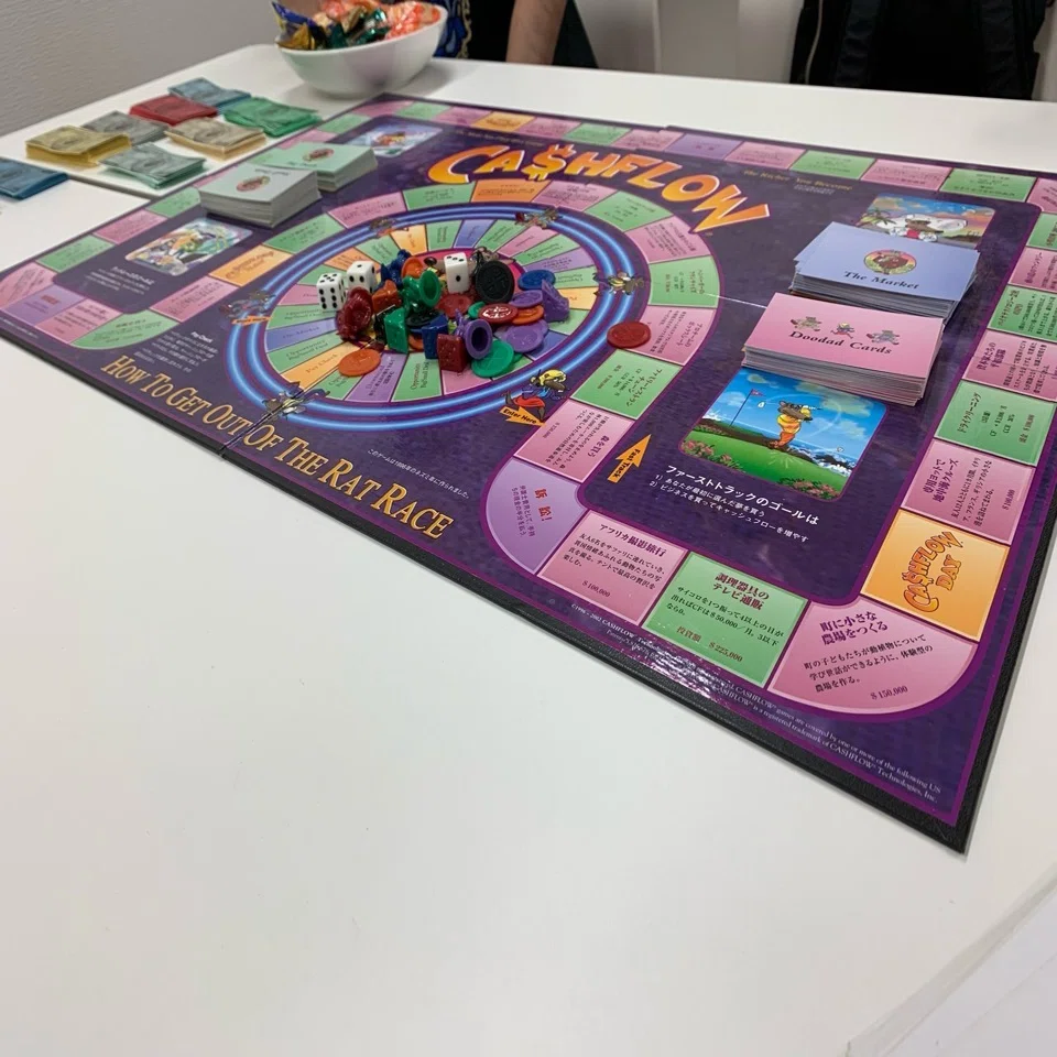 持込み禁止ボードゲーム｢キャッシュフローゲーム｣のボドゲ会に参加しま 