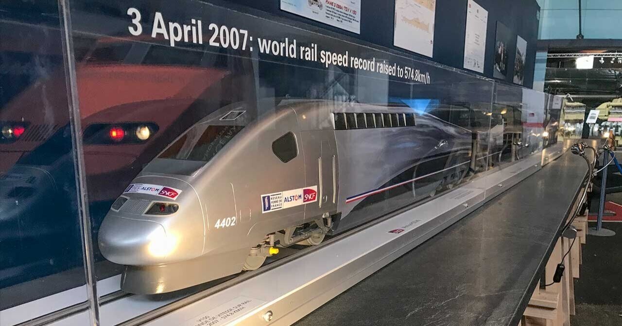 NGC最高鑑定☆2010年フランス高速鉄道TGV10ユーロ記念銀貨☆PF70UC NGC