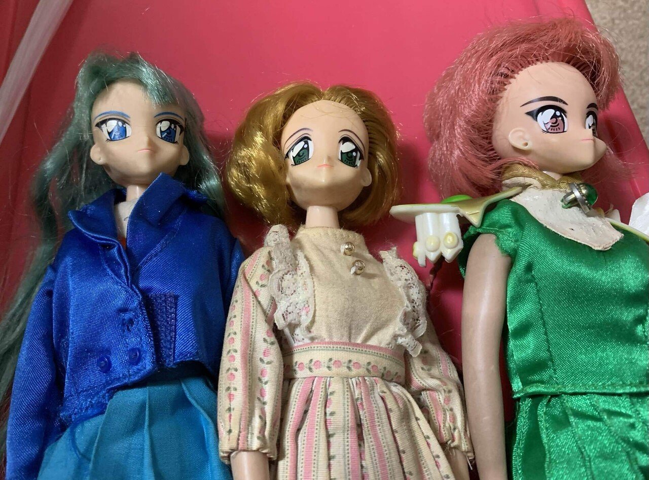 あった！ 魔法騎士レイアースのお人形！ なぜ光が風ちゃんの衣装を着て