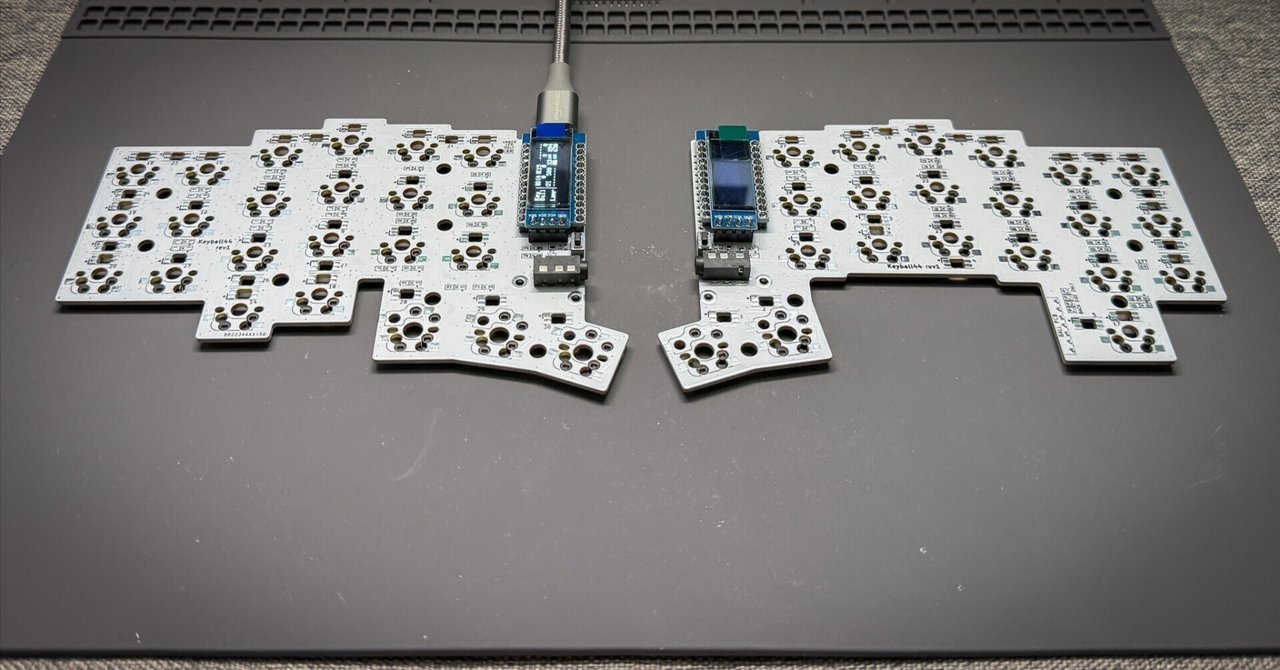 keyball44 完成品 自作キーボード 左右分割 RGB ホワイト keyball44 keyball44 完成品 自作キーボード 左右分割 RGB ホワイト keyball44