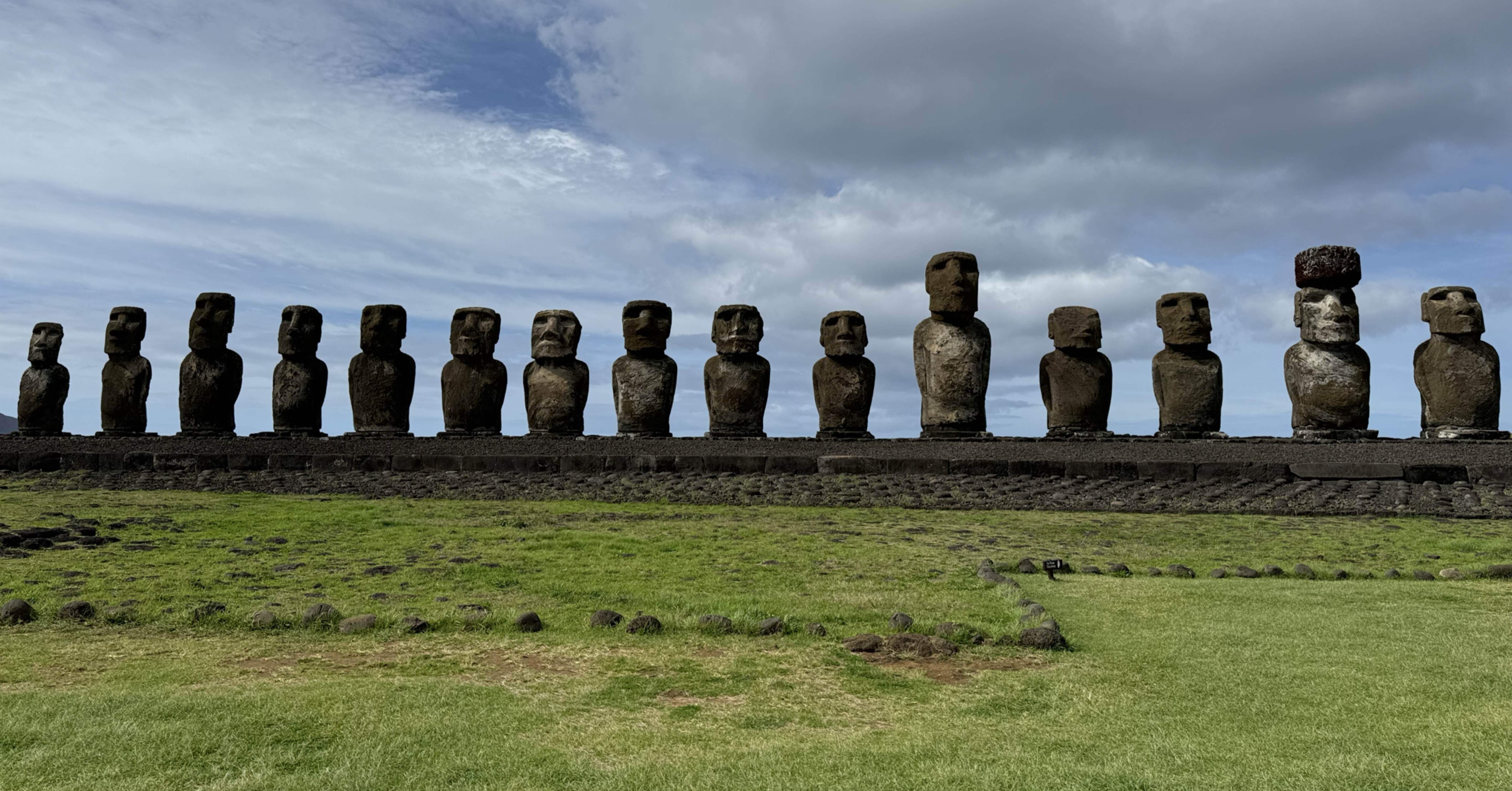 モアイ像｜Nobu