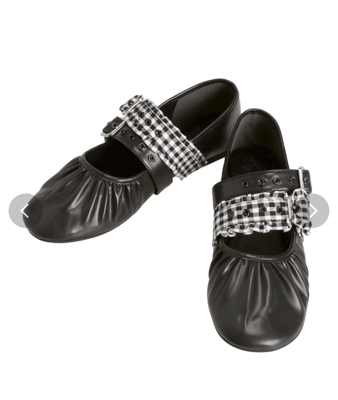 miumiu 黒エナメルローファー メタルバックル付き miumiu 黒エナメルローファー メタルバックル付き レディース