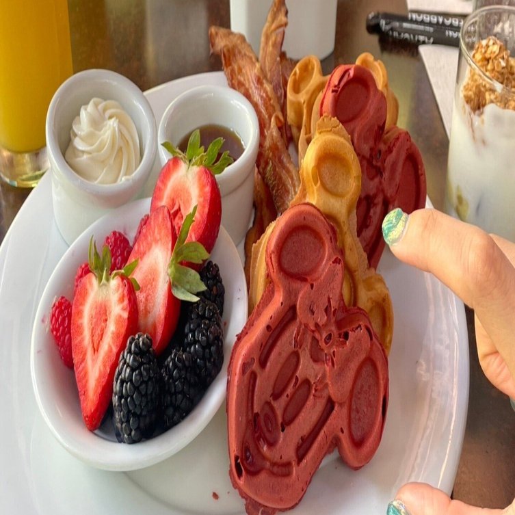 アウラニの人気レストラン『Makahiki（マカヒキ）』のすべてを紹介｜Takumi