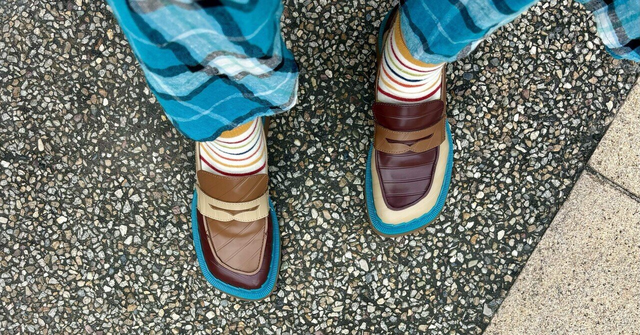 カラフルローファー履き慣らしチャレンジ👞｜アキ