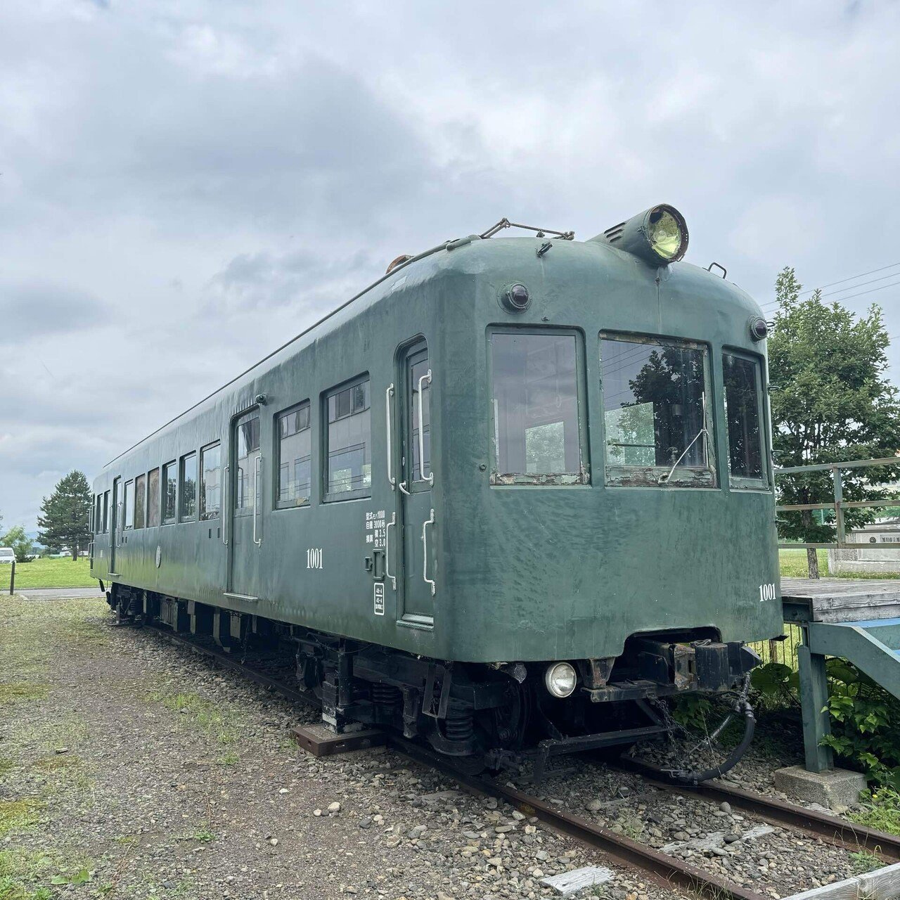 旭川で古い電車と古いバス｜Shigeo Nakajima