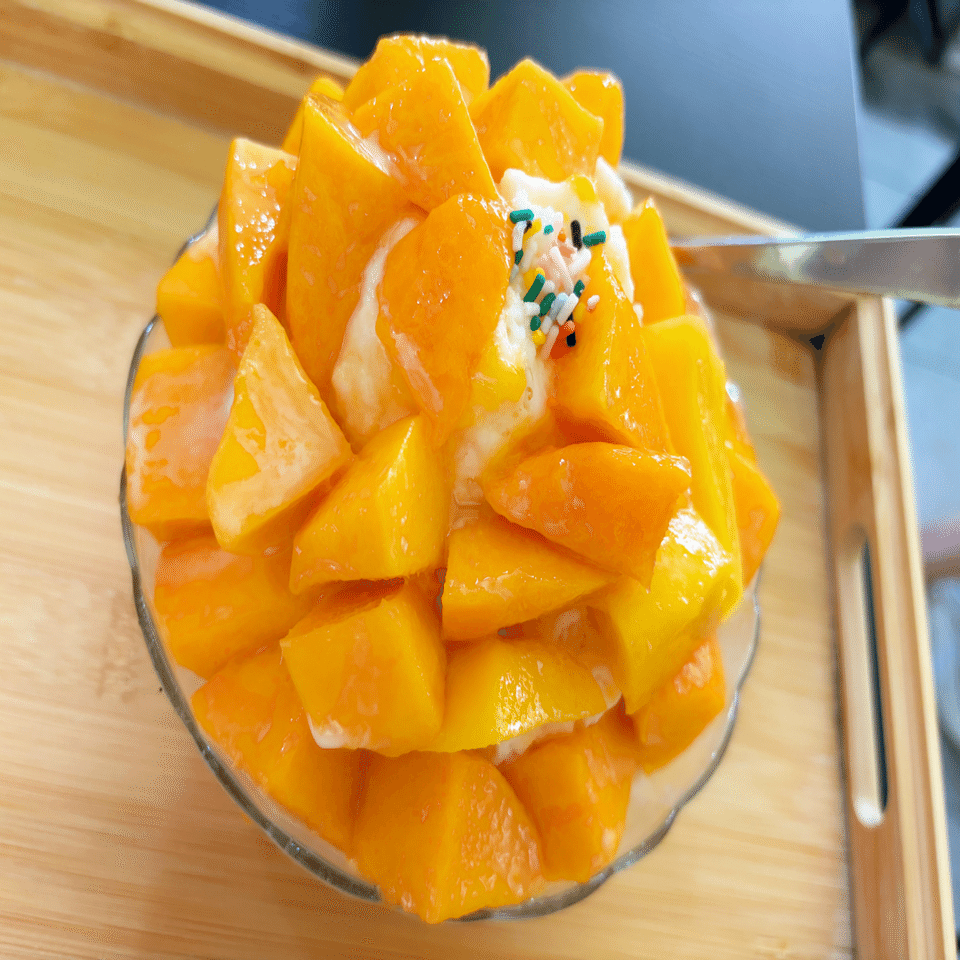 台湾旅行記【撞記】中山区 マンゴーミルク雪かき氷 #16｜K Masera