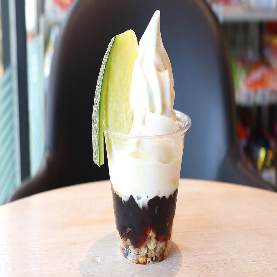 ほとんどの人が“まず知らない”」店長がそう話す「八百屋のパフェ