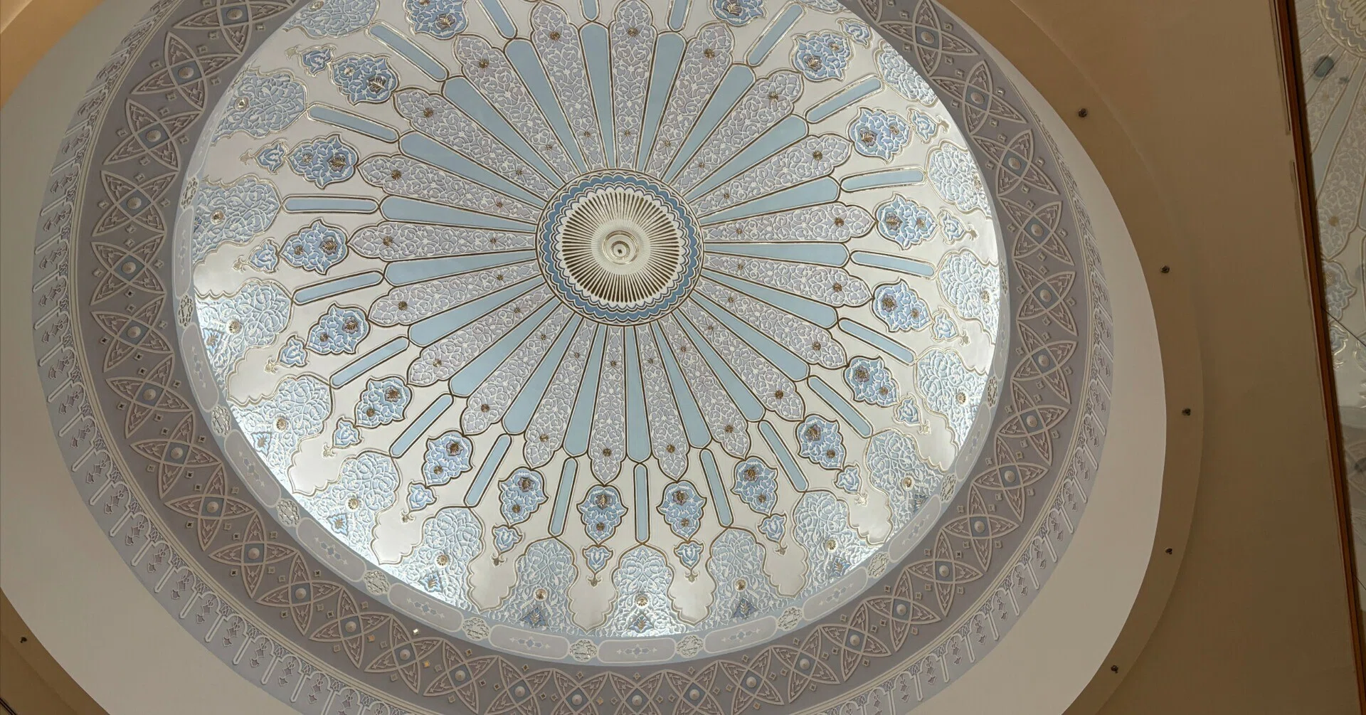 クアラルンプールでの観光：イスラム美術館｜葡萄