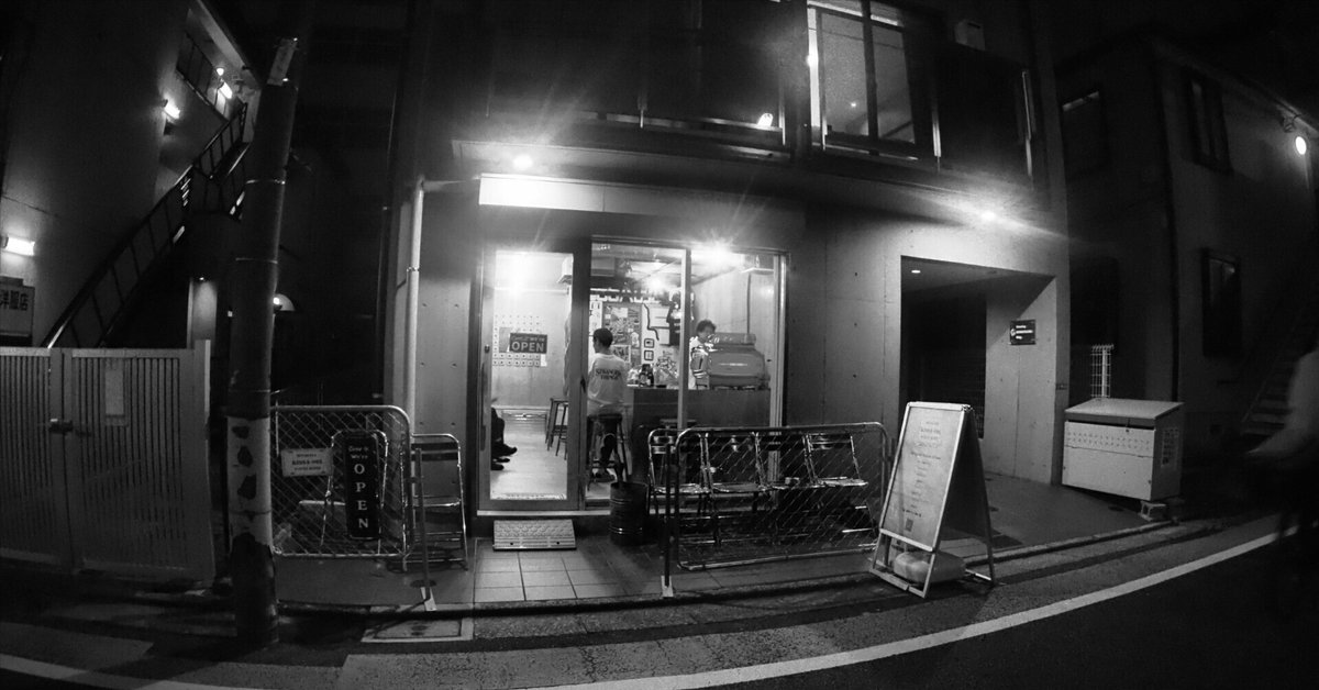 テレビドラマで昔彼女に買ってあげたことがあるコンタックスの