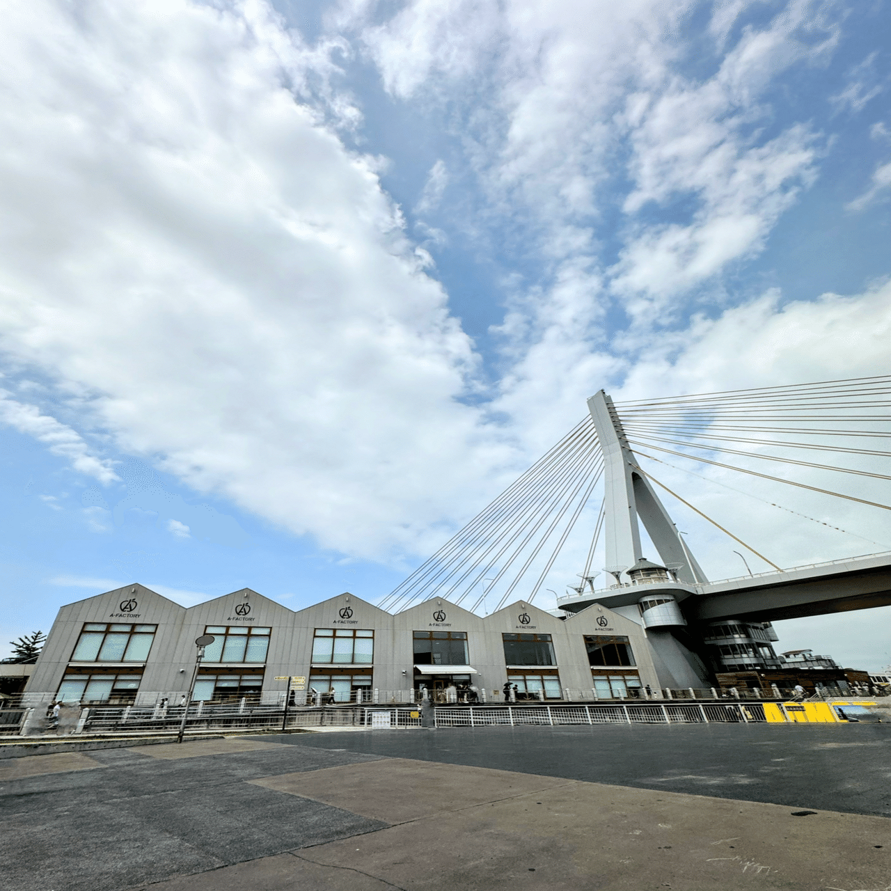 夏の夜を待つ、青森の街で｜ワ・ラッセ🍎A-FACTORY 🏨セレクトイン青森