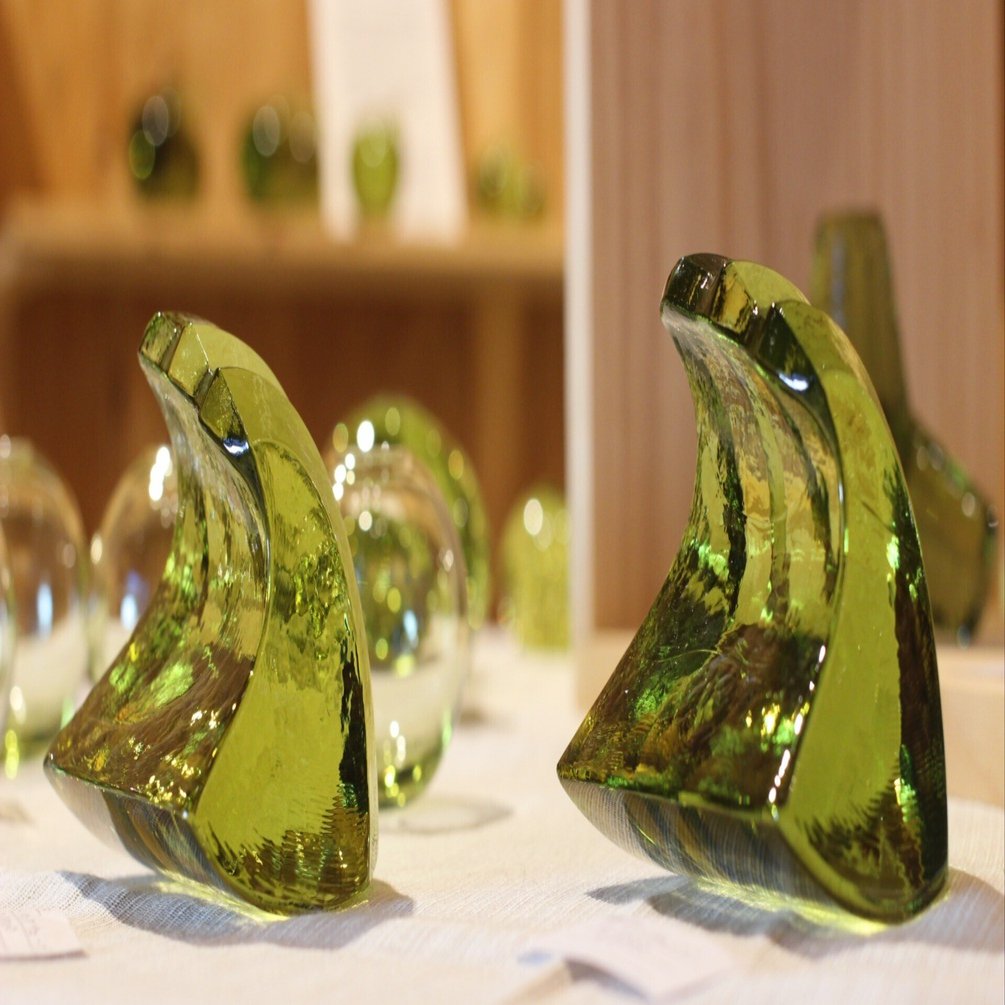 オリーブ色の天然ガラス｜1Kキッチンごはん