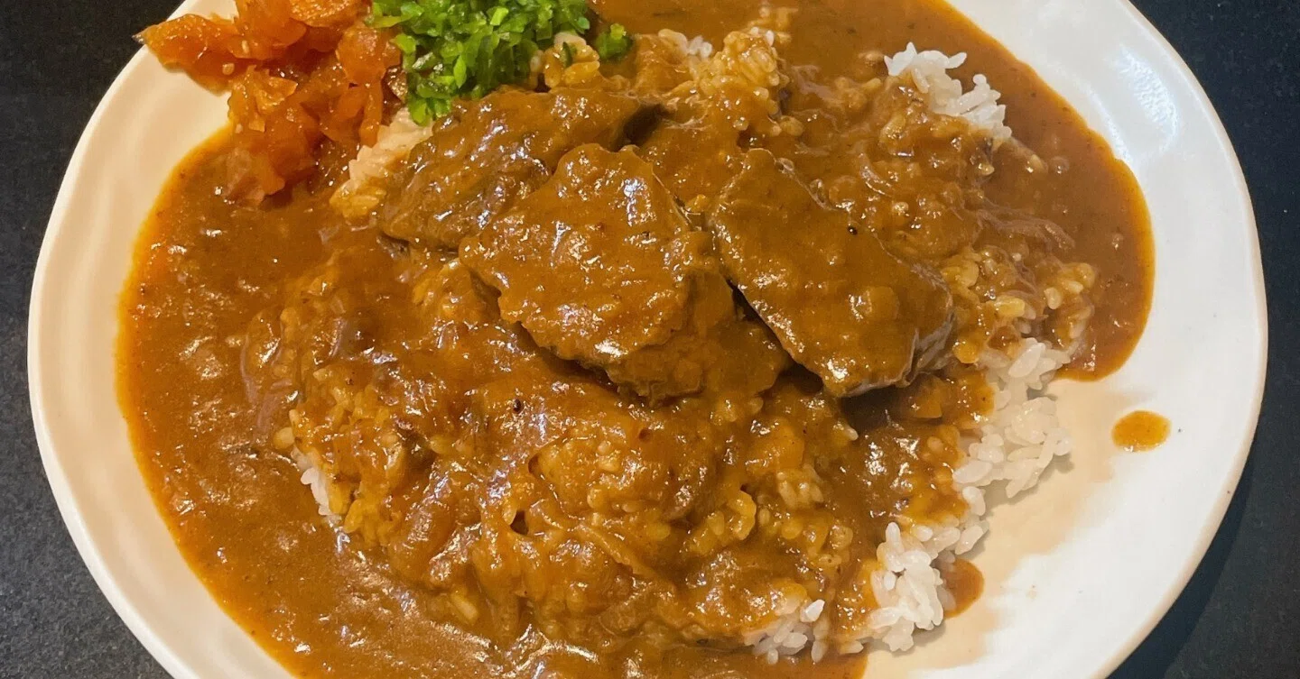 本格 カレー カルダモン