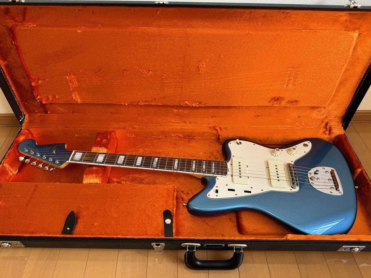 My New Gear【原点回帰①!15人目のJazzmasterが本国から嫁い My New Gear【原点回帰①!15人目のJazzmasterが本国から嫁い