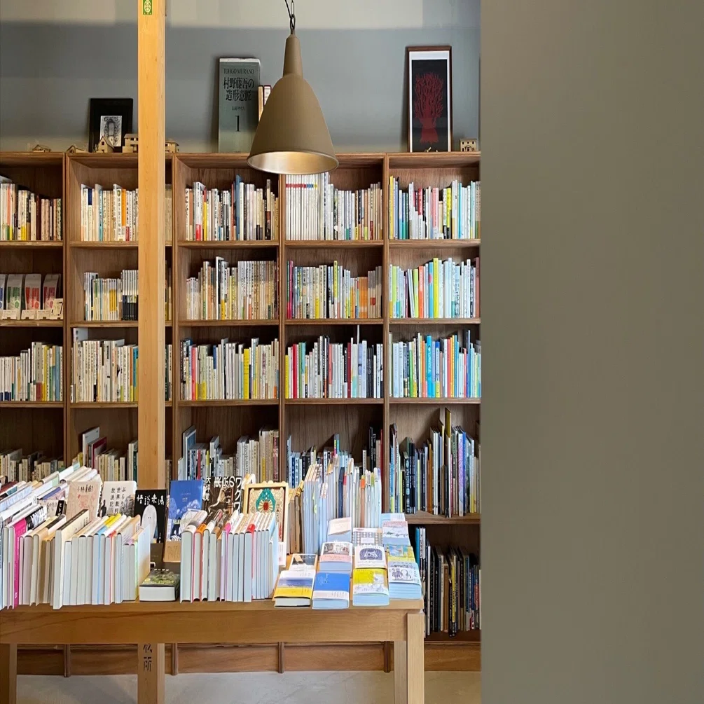 本屋を始めて増えた備品や什器たち｜本屋HUT BOOKSTORE & 古池