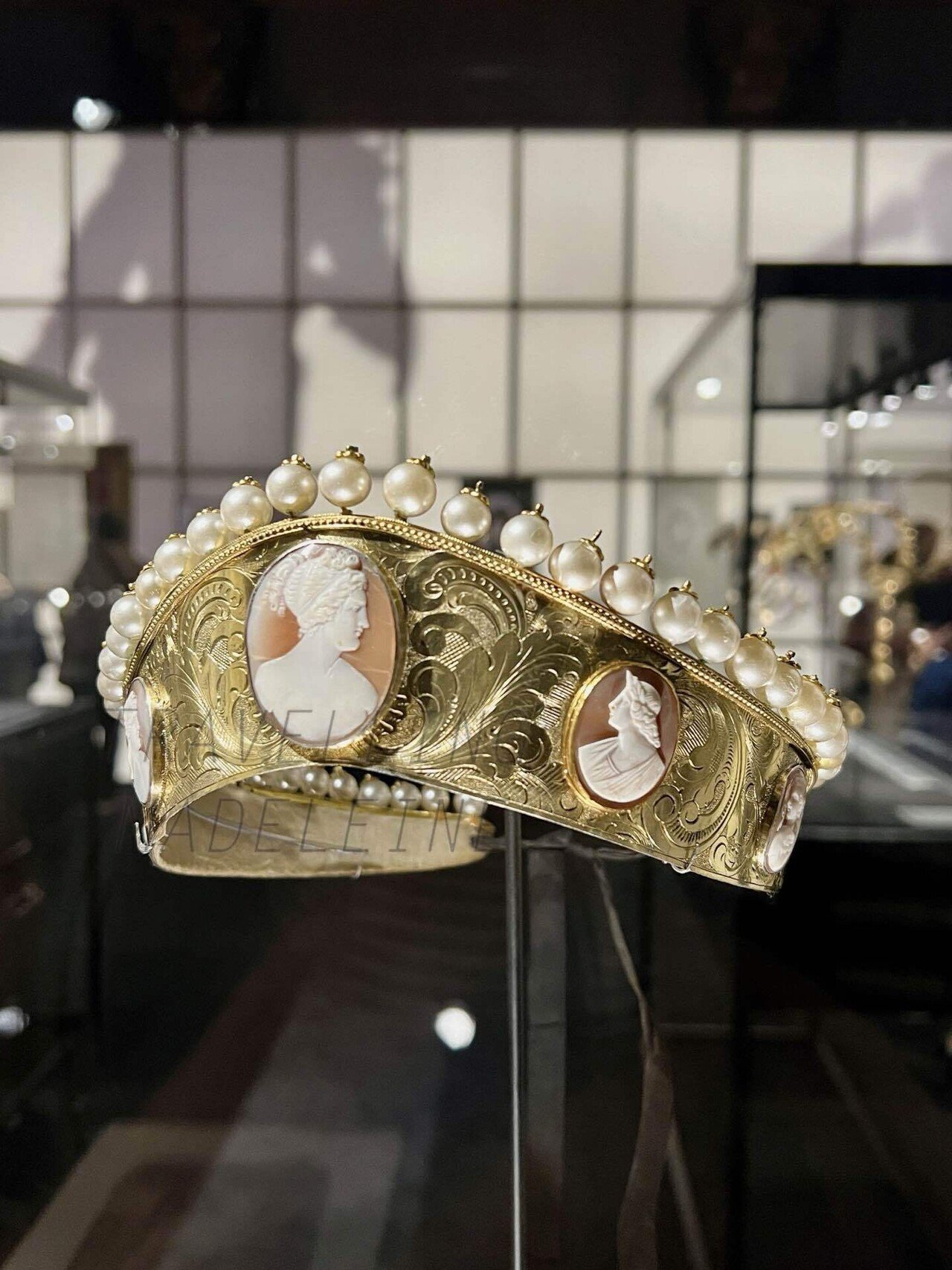 ロンドンで見つけた可愛いカメオ