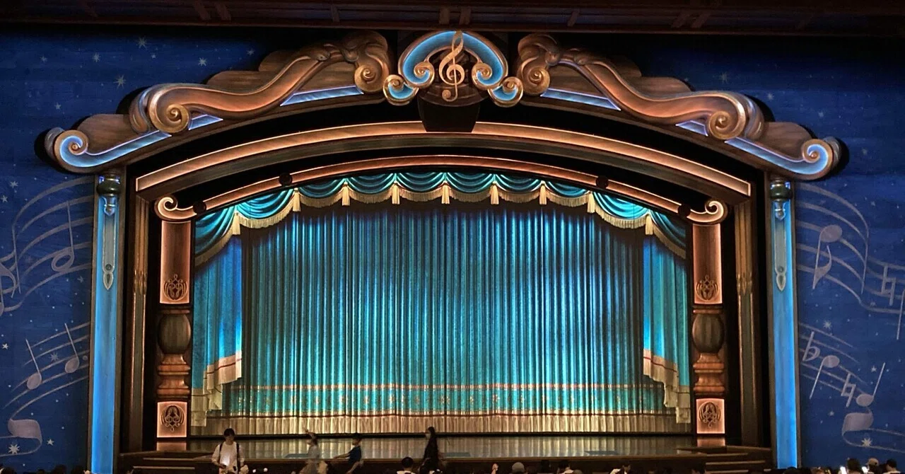 TDR」3つの吹奏楽メドレーを聴いてみよう｜naoy