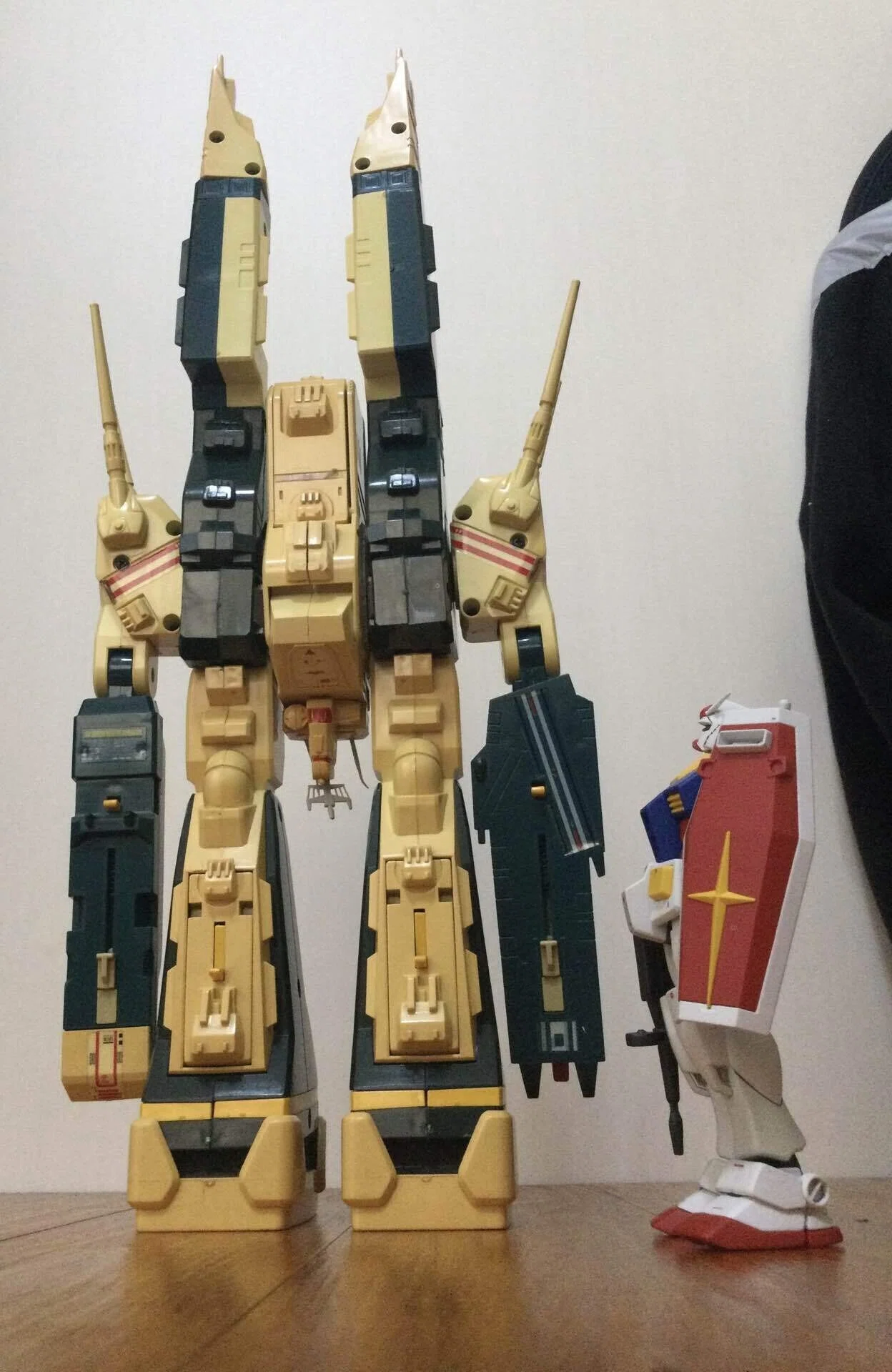 タカトク製 マクロスレビュー！｜自由なダム・ガン